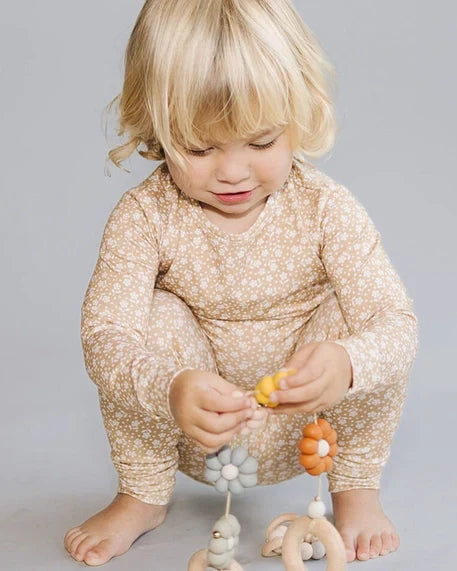 The Benefits of Bamboo Clothing for Kids: Why It’s a Must-Have for Your Little Ones