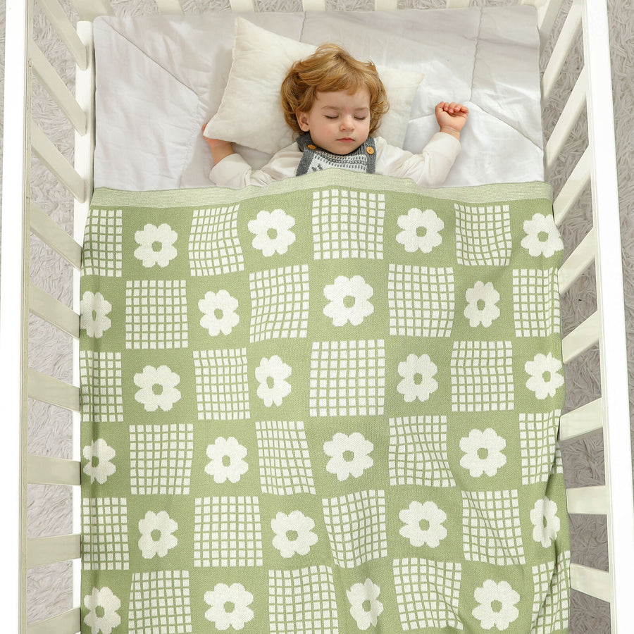 Flower Checkered Knit Blanket - That's So Darling
